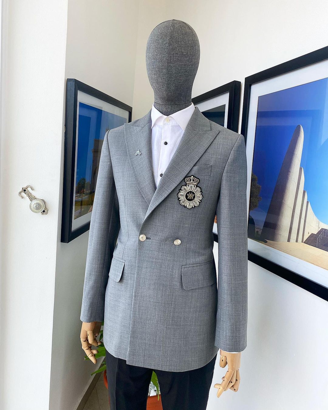 single button double breasted suit